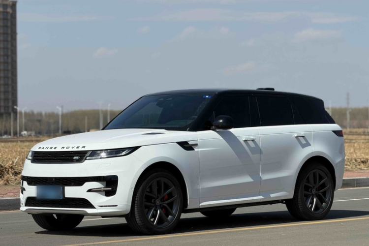 Used Land Rover Range Sport 2025 400 PS Dynamic SE Exterior 2