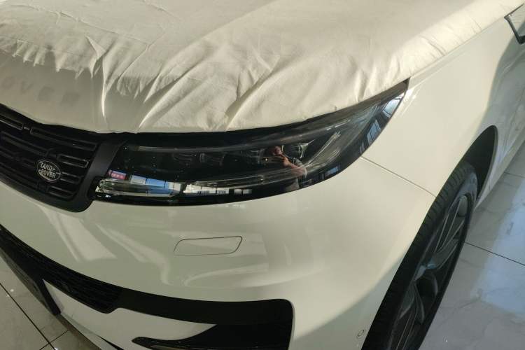 Used Land Rover Range Sport 2025 400 PS Dynamic SE Left Front Headlight