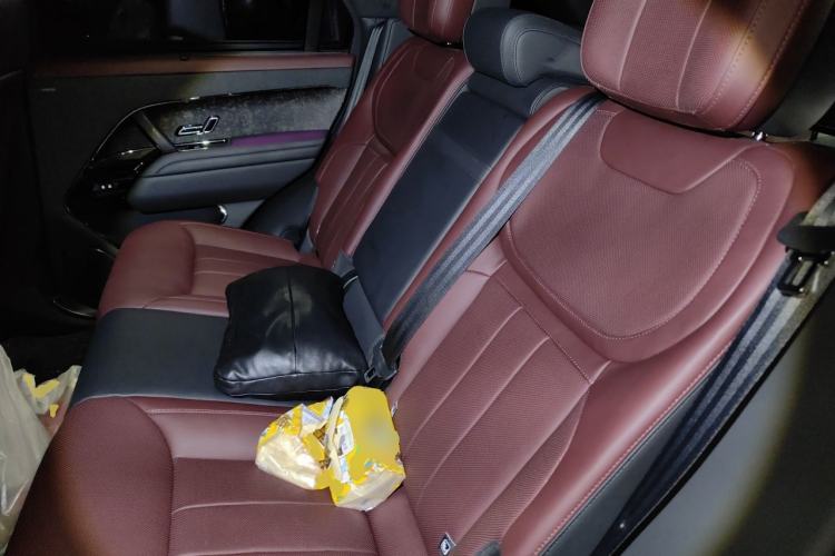 Used Land Rover Range Sport 2025 400 PS Flagship Version Left Rear Seat