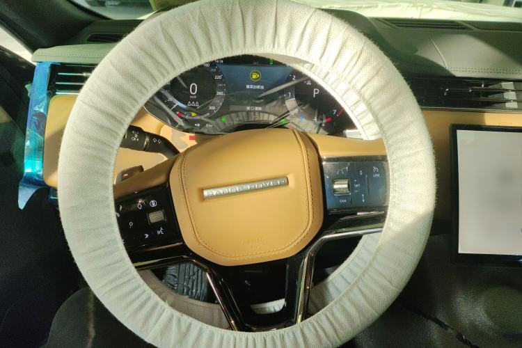 Used Land Rover Range Sport 2025 400 PS Dynamic SE Steering Wheel