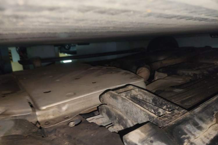 Used Land Rover Range SportNew Energy  Chassis Front Right