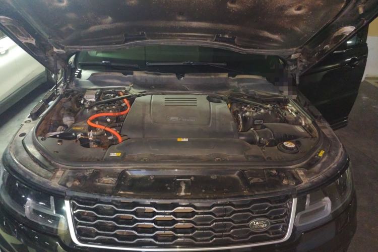 Used Land Rover Range SportNew Energy  Engine Bay
