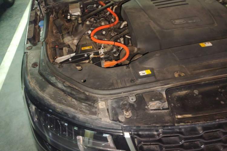 Used Land Rover Range SportNew Energy  Engine Bay Right