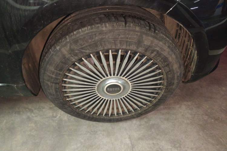 Used Land Rover Range SportNew Energy  Right Front Wheel Hub