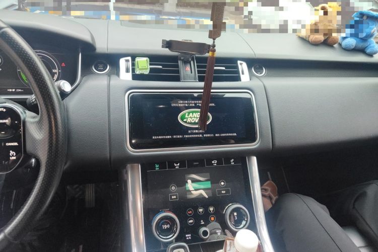 Used Land Rover Range SportNew Energy 2018 P400e Audio And AC Panel