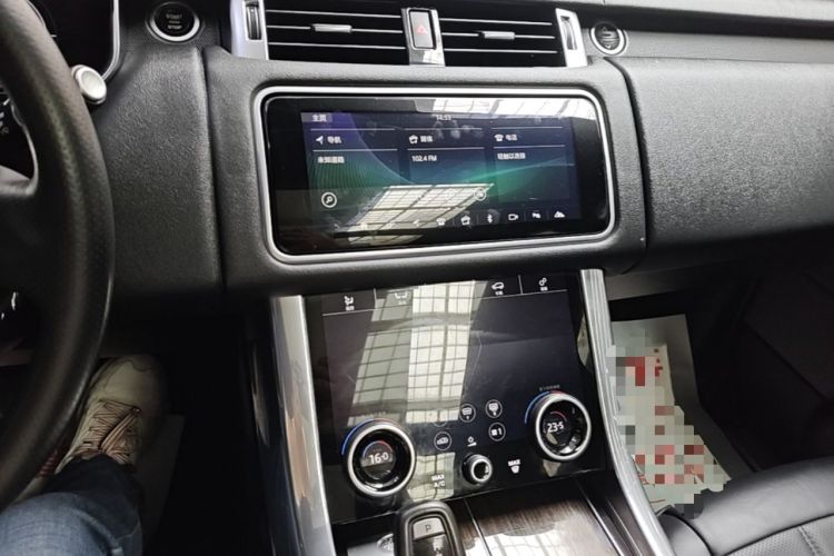 Used Land Rover Range SportNew Energy 2018 P400e Audio And AC Panel