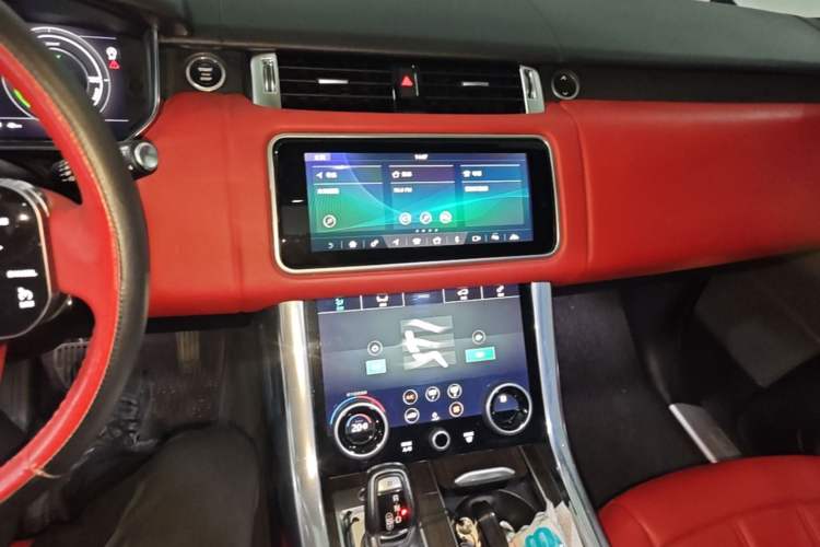 Used Land Rover Range SportNew Energy 2018 P400e Audio And AC Panel
