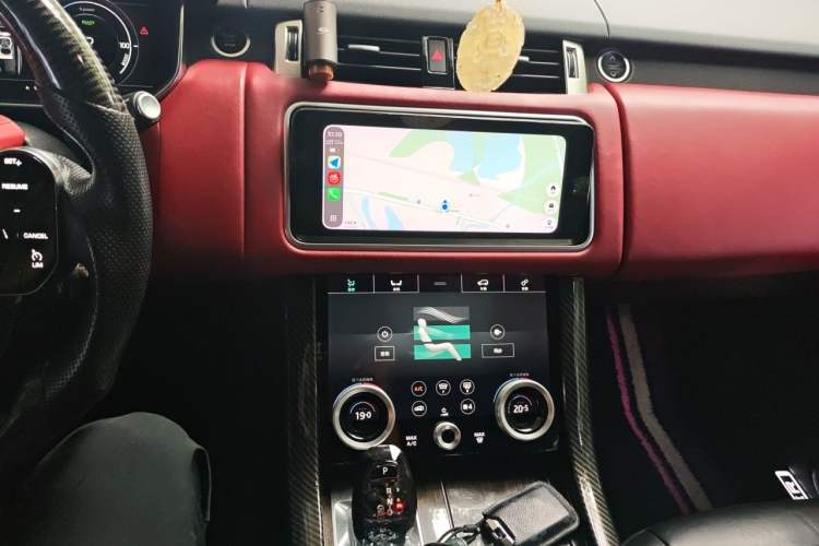 Used Land Rover Range SportNew Energy 2018 P400e Audio And AC Panel