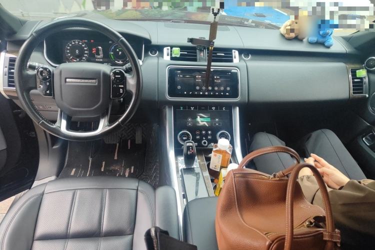Used Land Rover Range SportNew Energy 2018 P400e Center Console