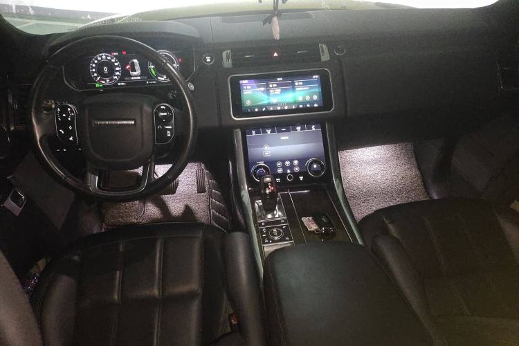 Used Land Rover Range SportNew Energy 2018 P400e Center Console