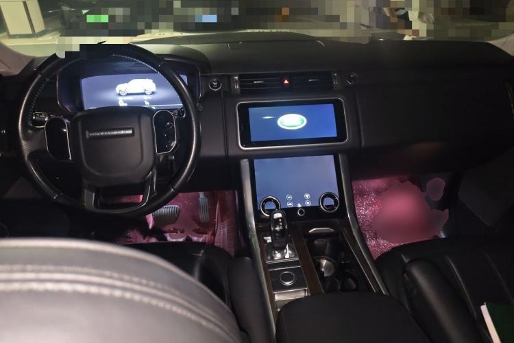 Used Land Rover Range SportNew Energy 2018 P400e Center Console
