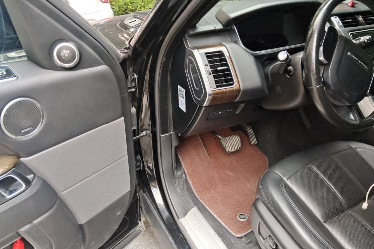 Used Land Rover Range SportNew Energy 2018 P400e Driver Seat