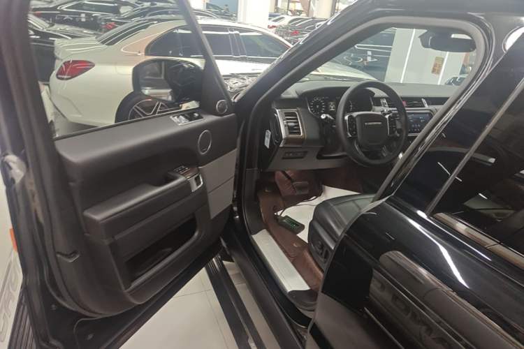 Used Land Rover Range SportNew Energy 2018 P400e Driver Seat