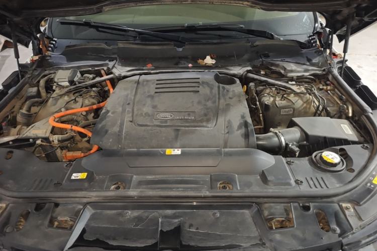 Used Land Rover Range SportNew Energy 2018 P400e Engine Bay