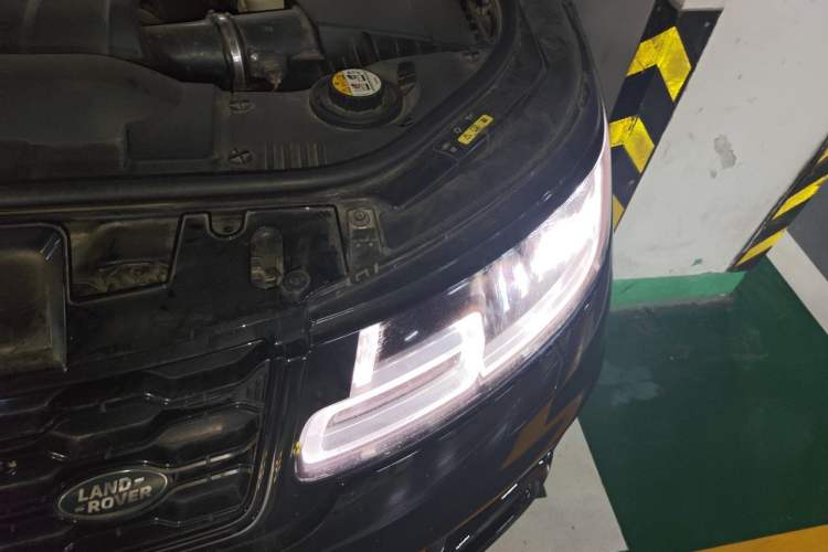 Used Land Rover Range SportNew Energy 2018 P400e Engine Bay Left