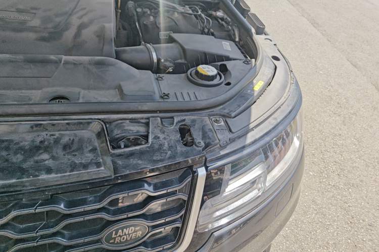 Used Land Rover Range SportNew Energy 2018 P400e Engine Bay Left