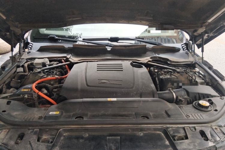 Used Land Rover Range SportNew Energy 2018 P400e Engine Bay