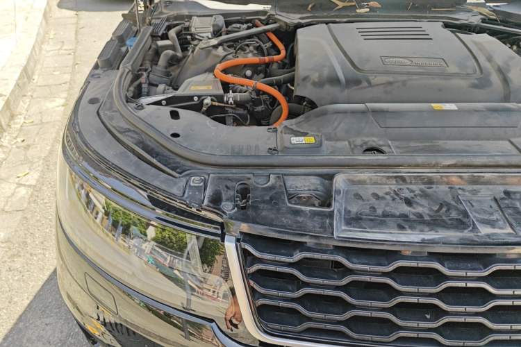 Used Land Rover Range SportNew Energy 2018 P400e Engine Bay Right