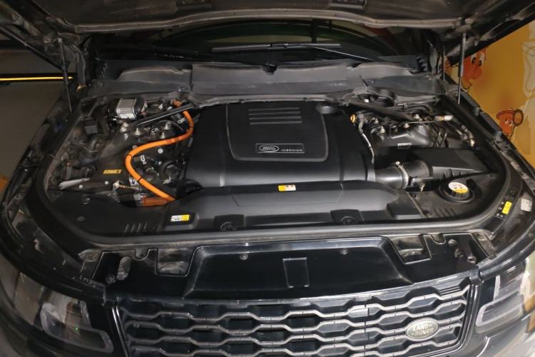 Used Land Rover Range SportNew Energy 2018 P400e Engine Bay