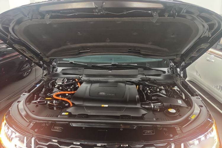 Used Land Rover Range SportNew Energy 2018 P400e Engine Bay