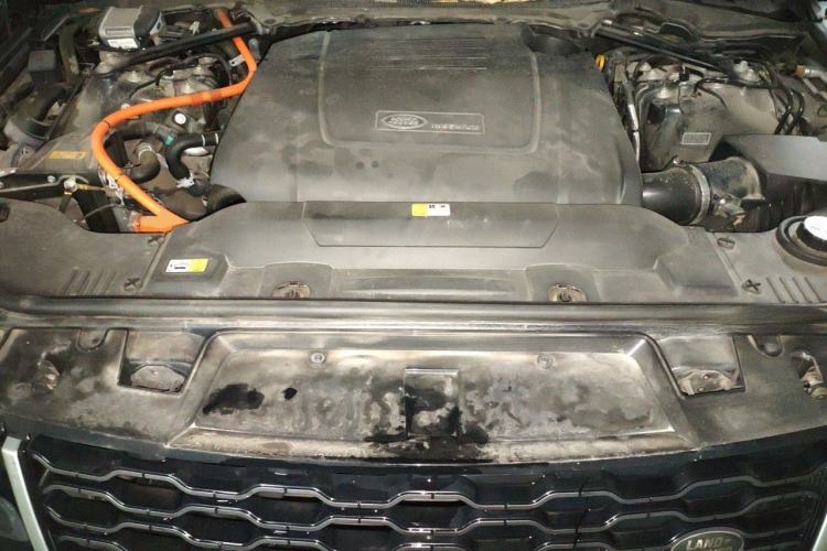 Used Land Rover Range SportNew Energy 2018 P400e Engine Bay