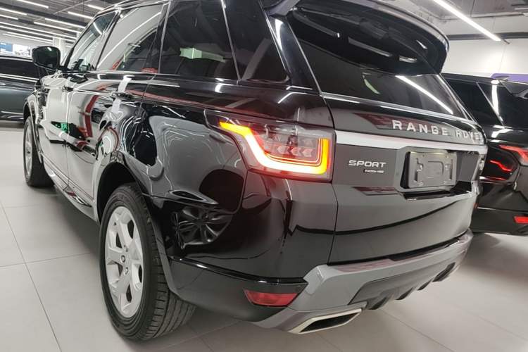 Used Land Rover Range SportNew Energy 2018 P400e Exterior 2
