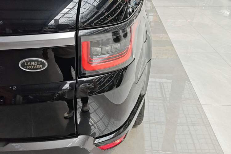 Used Land Rover Range SportNew Energy 2018 P400e Exterior 3