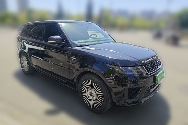 Used Land Rover Range SportNew Energy 2018 P400e Front Right 45 Deg