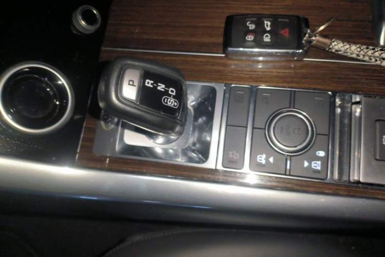 Used Land Rover Range SportNew Energy 2018 P400e Gear Lever