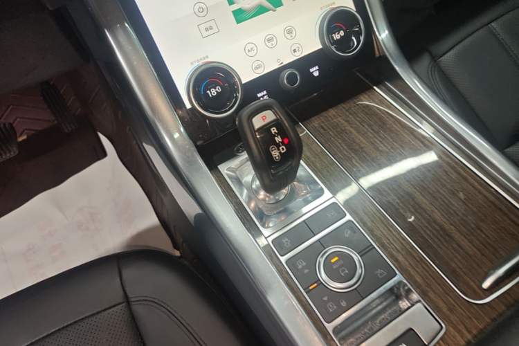 Used Land Rover Range SportNew Energy 2018 P400e Gear Lever