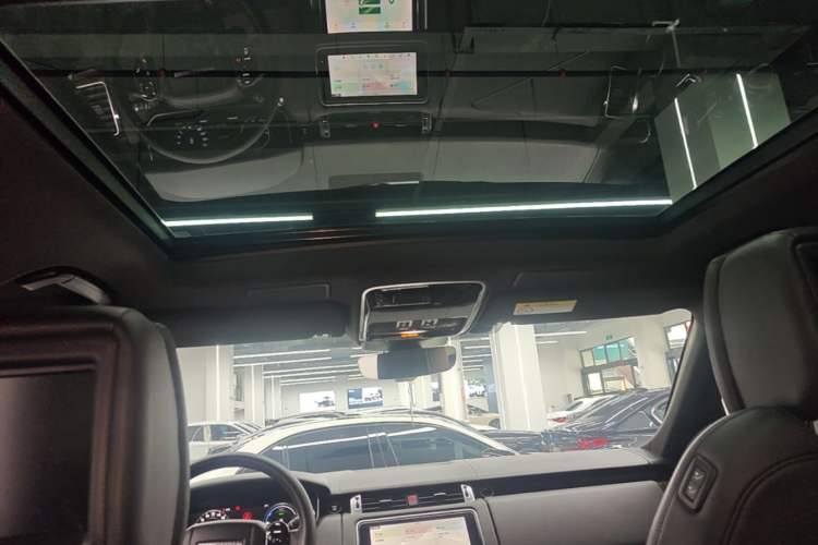 Used Land Rover Range SportNew Energy 2018 P400e Headliner