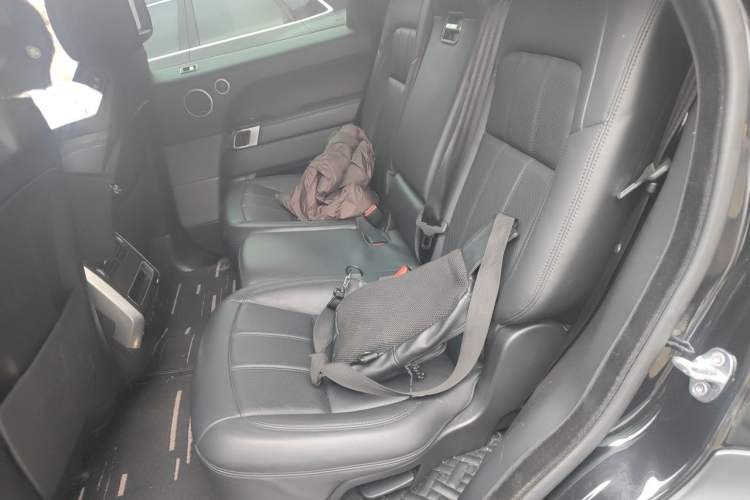 Used Land Rover Range SportNew Energy 2018 P400e Left Rear Seat
