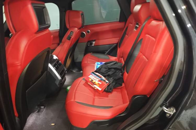 Used Land Rover Range SportNew Energy 2018 P400e Left Rear Seat