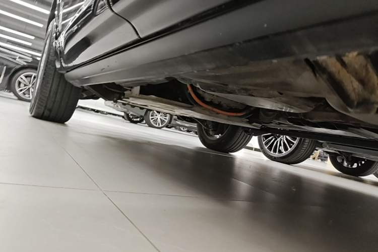 Used Land Rover Range SportNew Energy 2018 P400e Left Side Sill