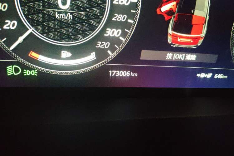 Used Land Rover Range SportNew Energy 2018 P400e Odometer Close Up