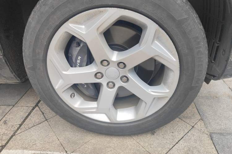 Used Land Rover Range SportNew Energy 2018 P400e Right Front Wheel Hub