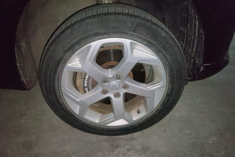 Used Land Rover Range SportNew Energy 2018 P400e Right Front Wheel Hub