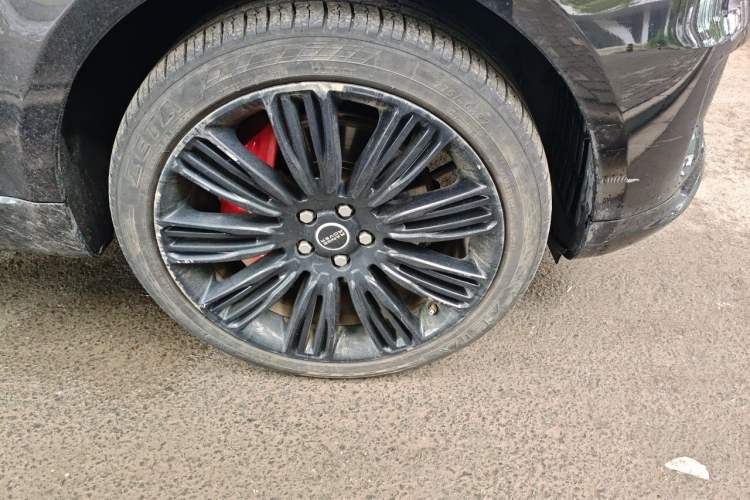 Used Land Rover Range SportNew Energy 2018 P400e Right Front Wheel Hub