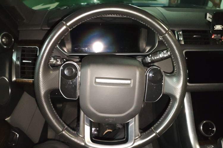 Used Land Rover Range SportNew Energy 2018 P400e Steering Wheel