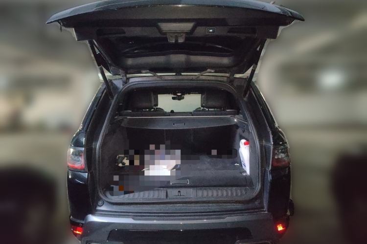 Used Land Rover Range SportNew Energy 2018 P400e Trunk