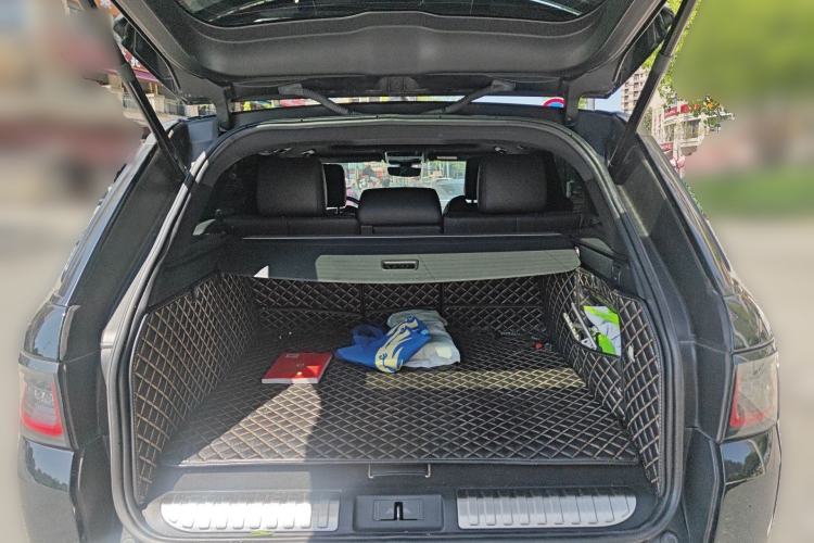 Used Land Rover Range SportNew Energy 2018 P400e Trunk