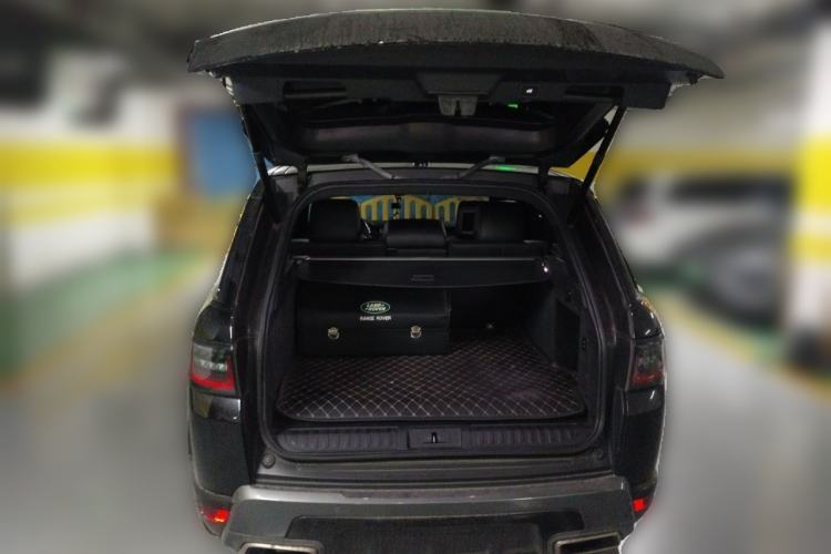 Used Land Rover Range SportNew Energy 2018 P400e Trunk