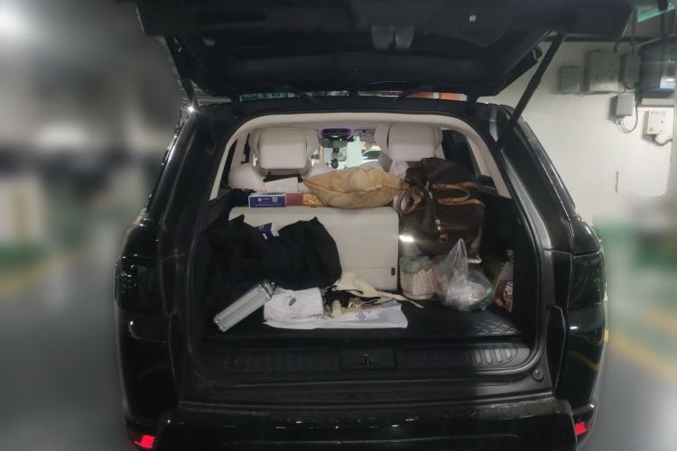 Used Land Rover Range SportNew Energy 2018 P400e Trunk