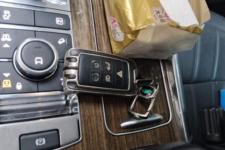 Used Land Rover Range SportNew Energy 2018 P400e Vehicle Key