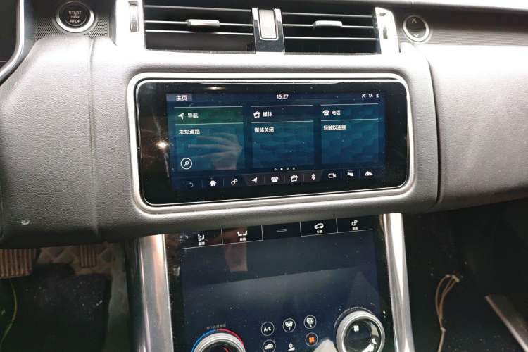 Used Land Rover Range SportNew Energy 2018 P400e Audio And AC Panel