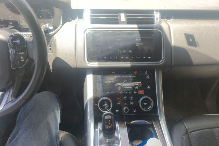 Used Land Rover Range SportNew Energy 2018 P400e Audio And AC Panel