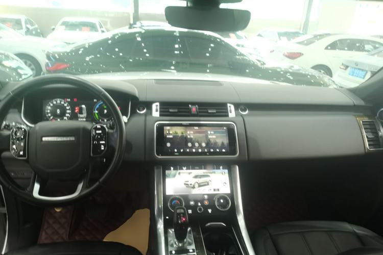 Used Land Rover Range SportNew Energy 2018 P400e Center Console