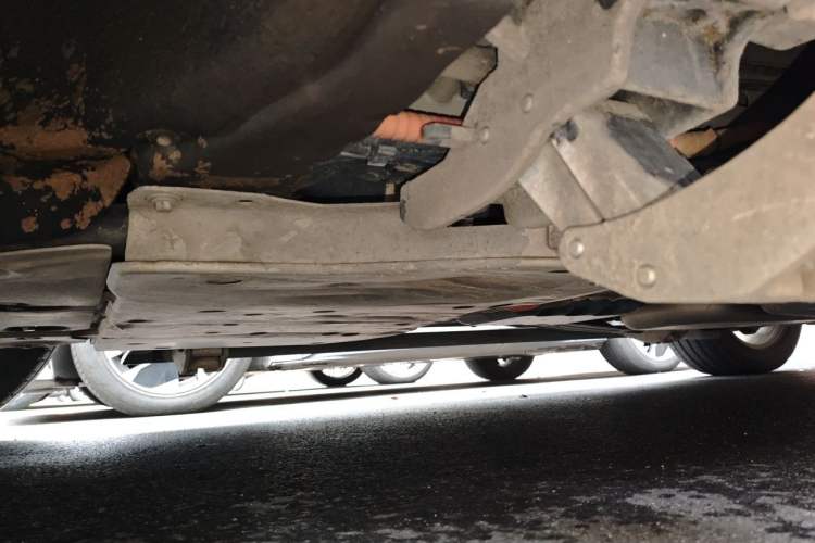 Used Land Rover Range SportNew Energy 2018 P400e Chassis Front Left