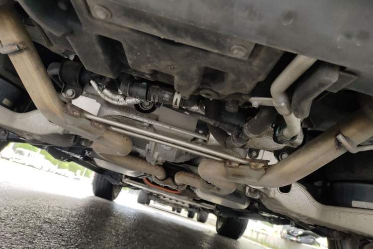 Used Land Rover Range SportNew Energy 2018 P400e Chassis Rear