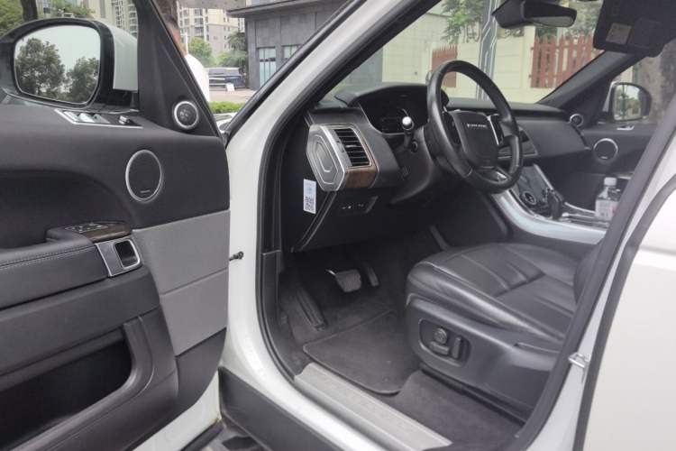 Used Land Rover Range SportNew Energy 2018 P400e Driver Seat
